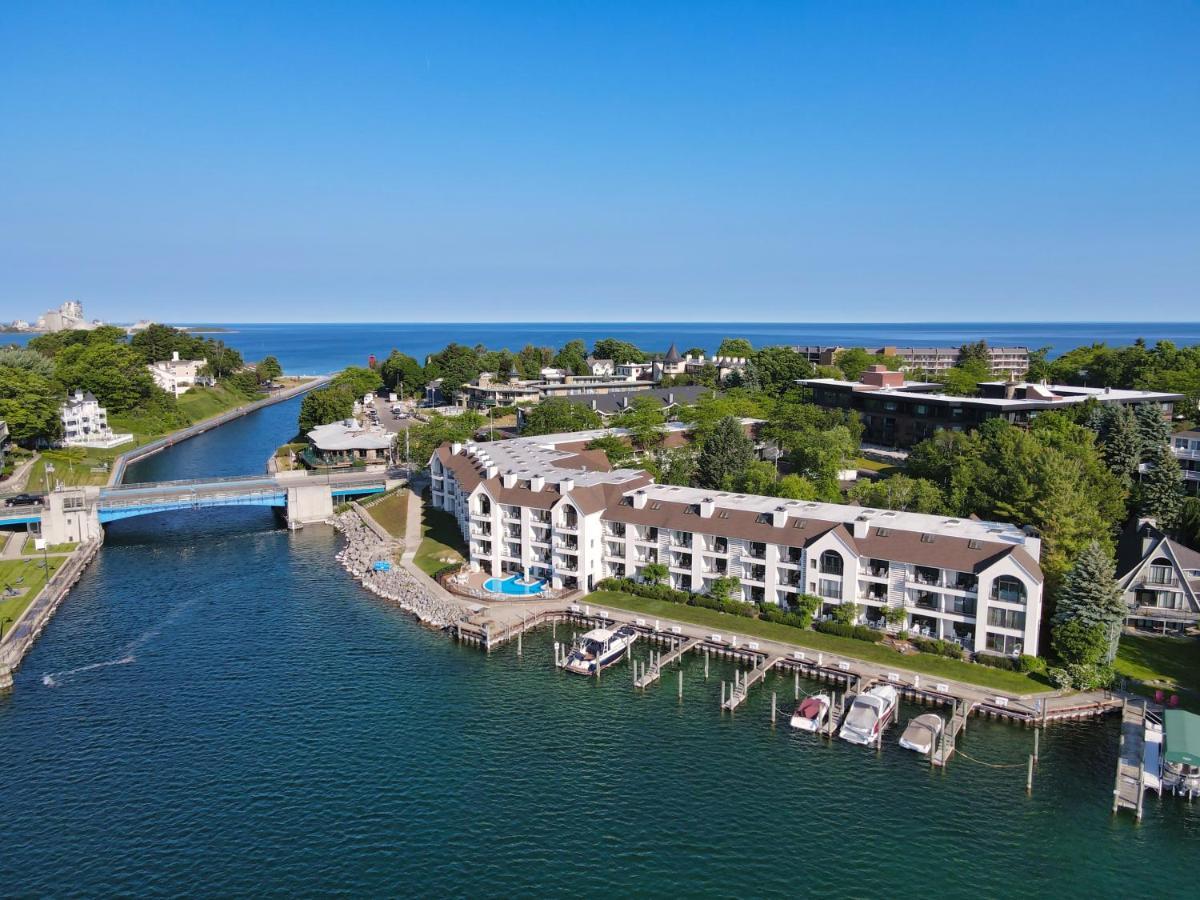 105 Edgewater Inn Charlevoix Εξωτερικό φωτογραφία